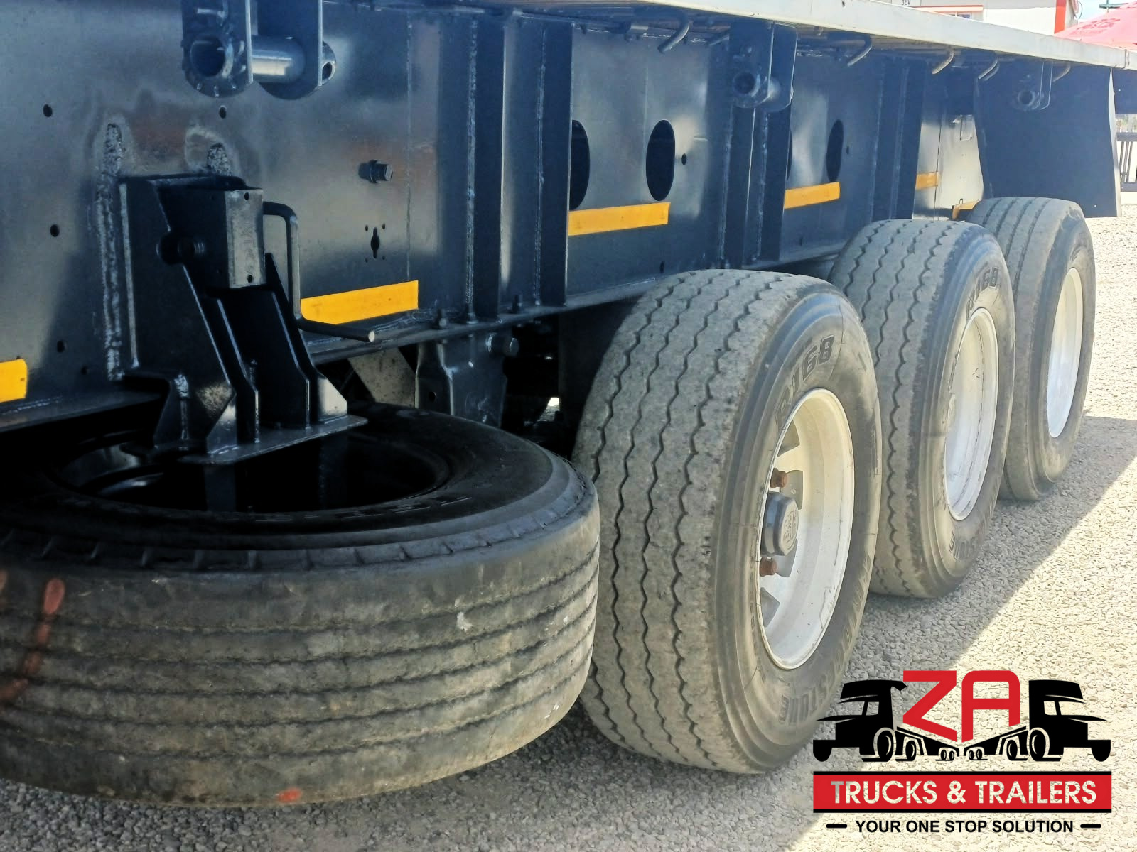 2011 AFRIT TRI AXLE FLAT DECK TRAILERS #53306
